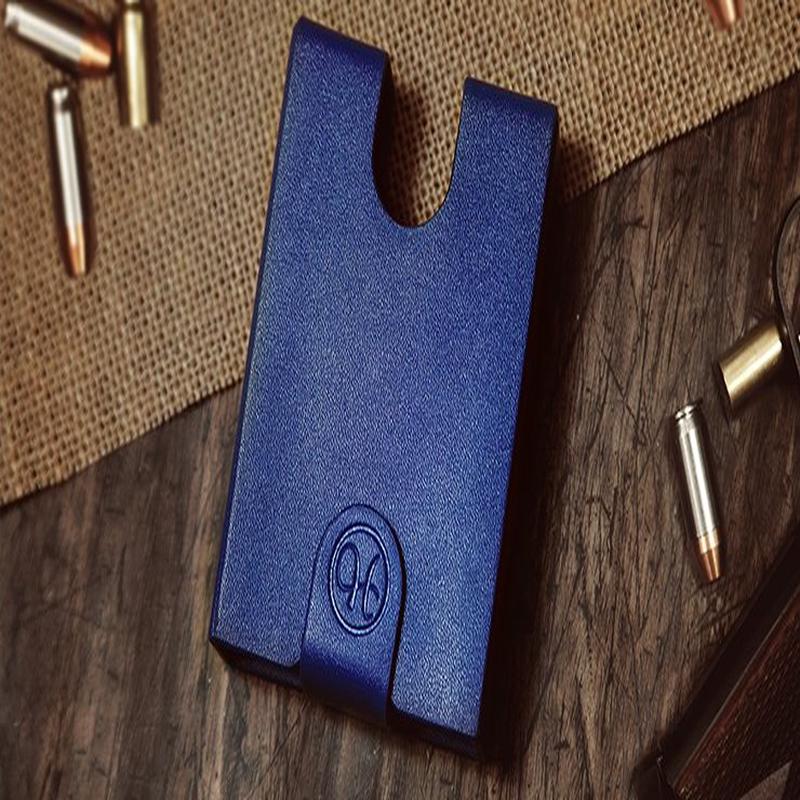 Deck Shooter by Hanson Chien – Blue