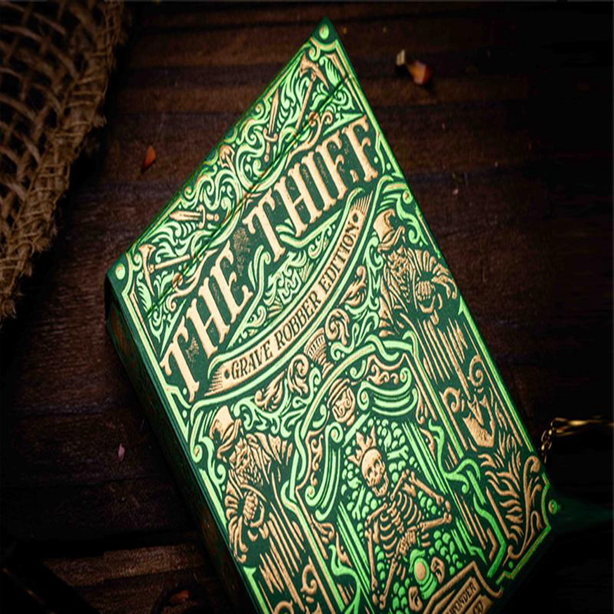 The Thief Verdant Dawn Edition Playing