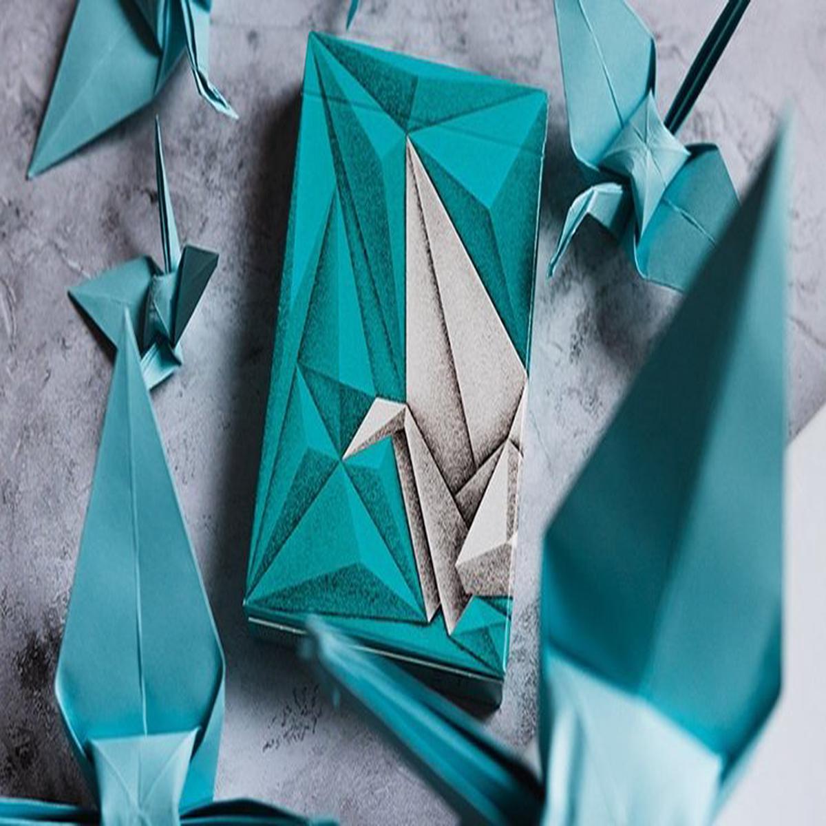 1000 Cranes V2 Playing Cards by Riffle Shuffle
